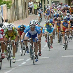 Johan s'impose à Arles et Lionel fait 3 à Carcès ! Mai 2012