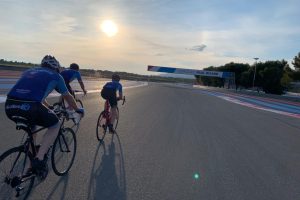 L’AS Carnoux Cyclo au Sunset Bike