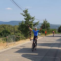 VICTOIRE ET PODIUMS A PEYPIN D'AIGUES